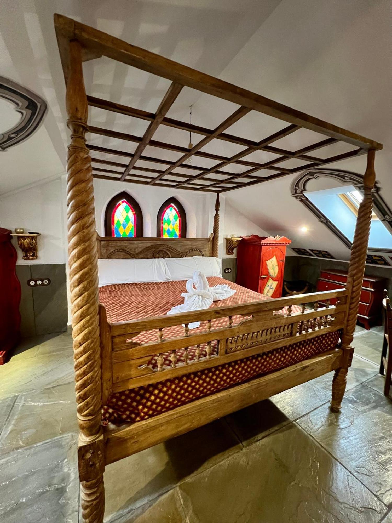 Posada La Leyenda Santillana del Mar Esterno foto